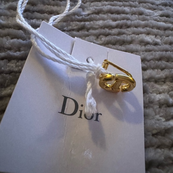 Dior Gold earring - Picture 6 of 10